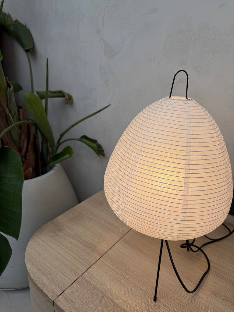 Lámpara de mesa Wabi | 15% OFF